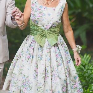 REAL VINTAGE party dress from 1950s-1960?